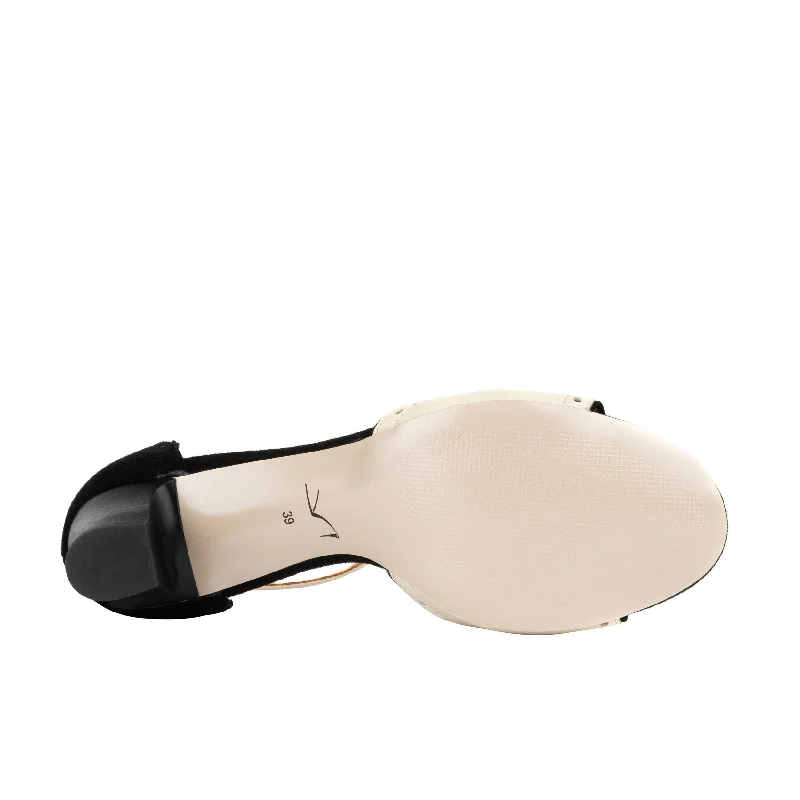 Croupier - Black & Cream Croupier - Black & Cream