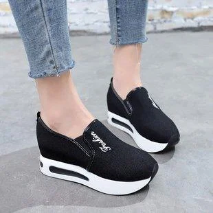 Black / 40