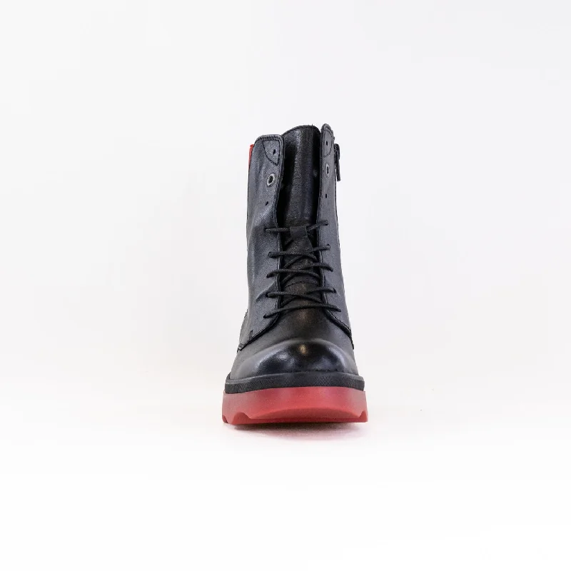 Wolky Akita WR (Women's) - Black/Red Savana Leather Wolky Akita WR (Women's) - Black/Red Savana Leather