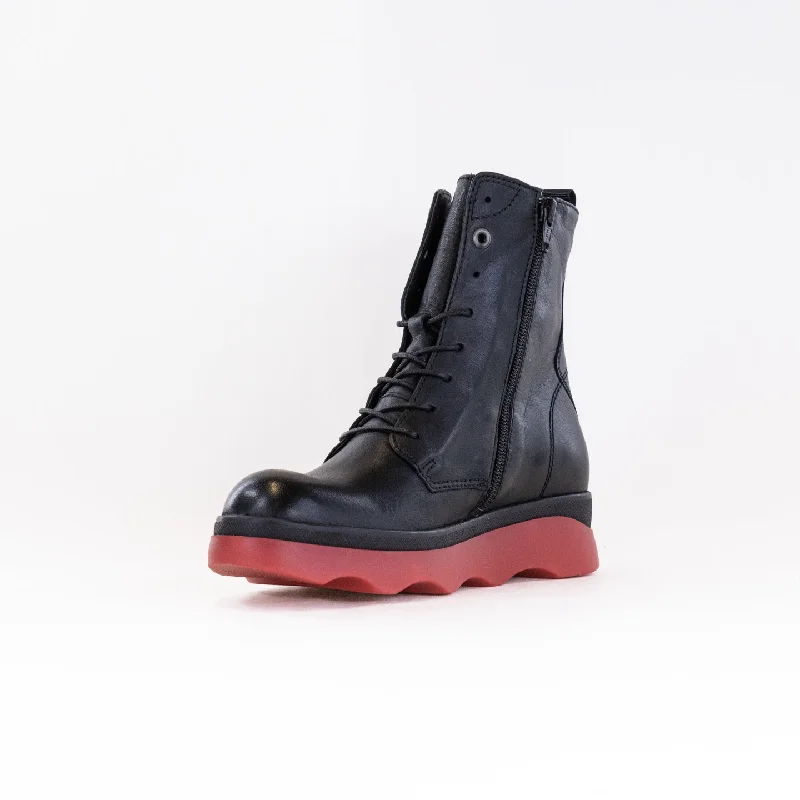 Wolky Akita WR (Women's) - Black/Red Savana Leather Wolky Akita WR (Women's) - Black/Red Savana Leather