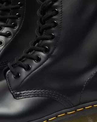 1460 Women's Black Leather Lace Up Boots 1460 Women's Black Leather Lace Up Boots
