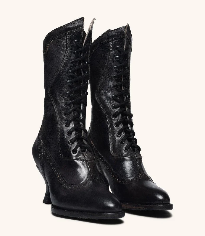 Modern Victorian Lace Up Leather Boots in Black Modern Victorian Lace Up Leather Boots in Black