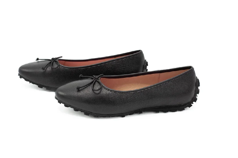Nacter Black Grain Leather Black Sole