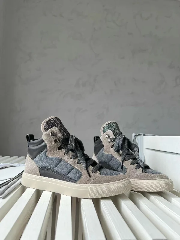 Grey / 35