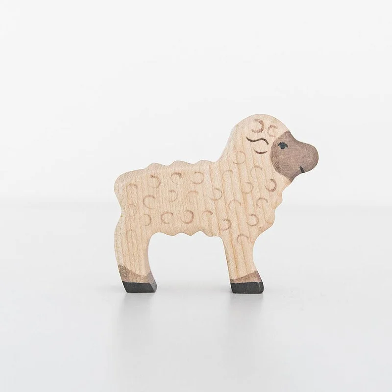Holztiger lamb